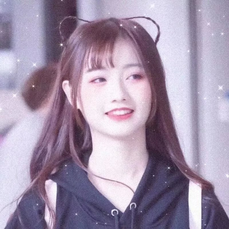 昭昭明月探君心